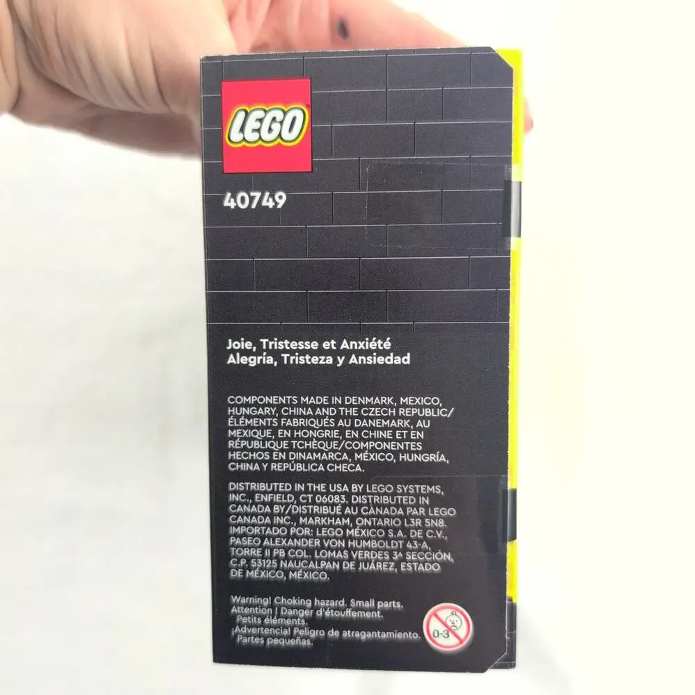 Lego Brick Headz Inside Out 2 Joy Sadness Anxiety 300 Pieces Age 10+